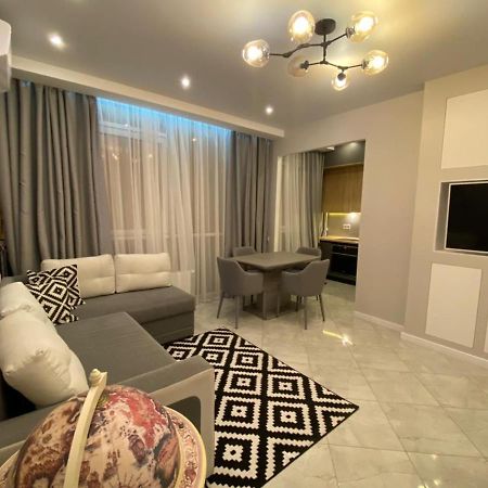 Vip Apartment In Odessa Luaran gambar