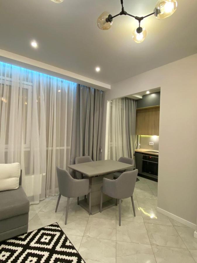 Vip Apartment In Odessa Luaran gambar