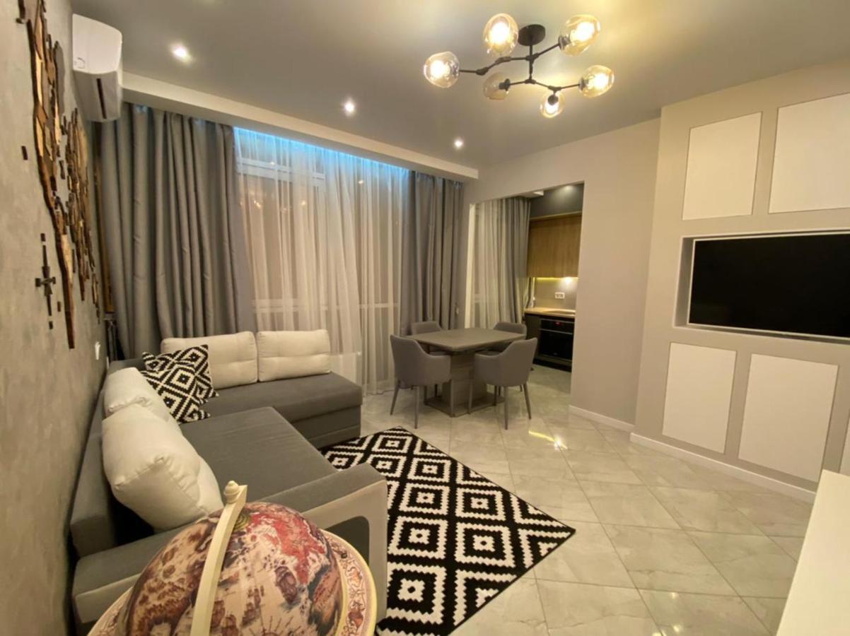 Vip Apartment In Odessa Luaran gambar